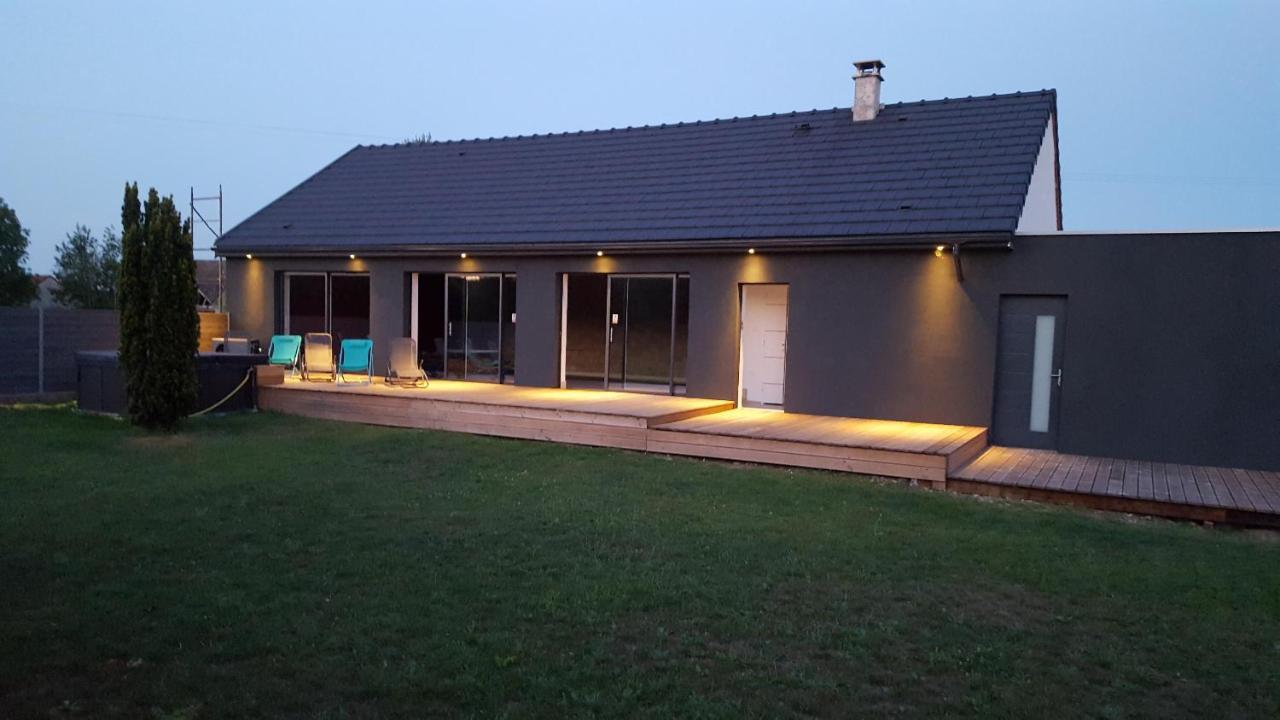 Bed and Breakfast Agathe Et Titi Marigny-les-Reullee Exteriér fotografie